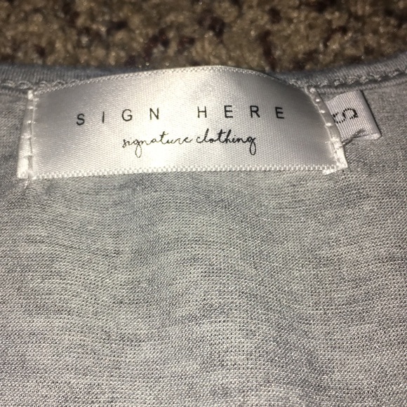 Dress - Picture 4 of 4